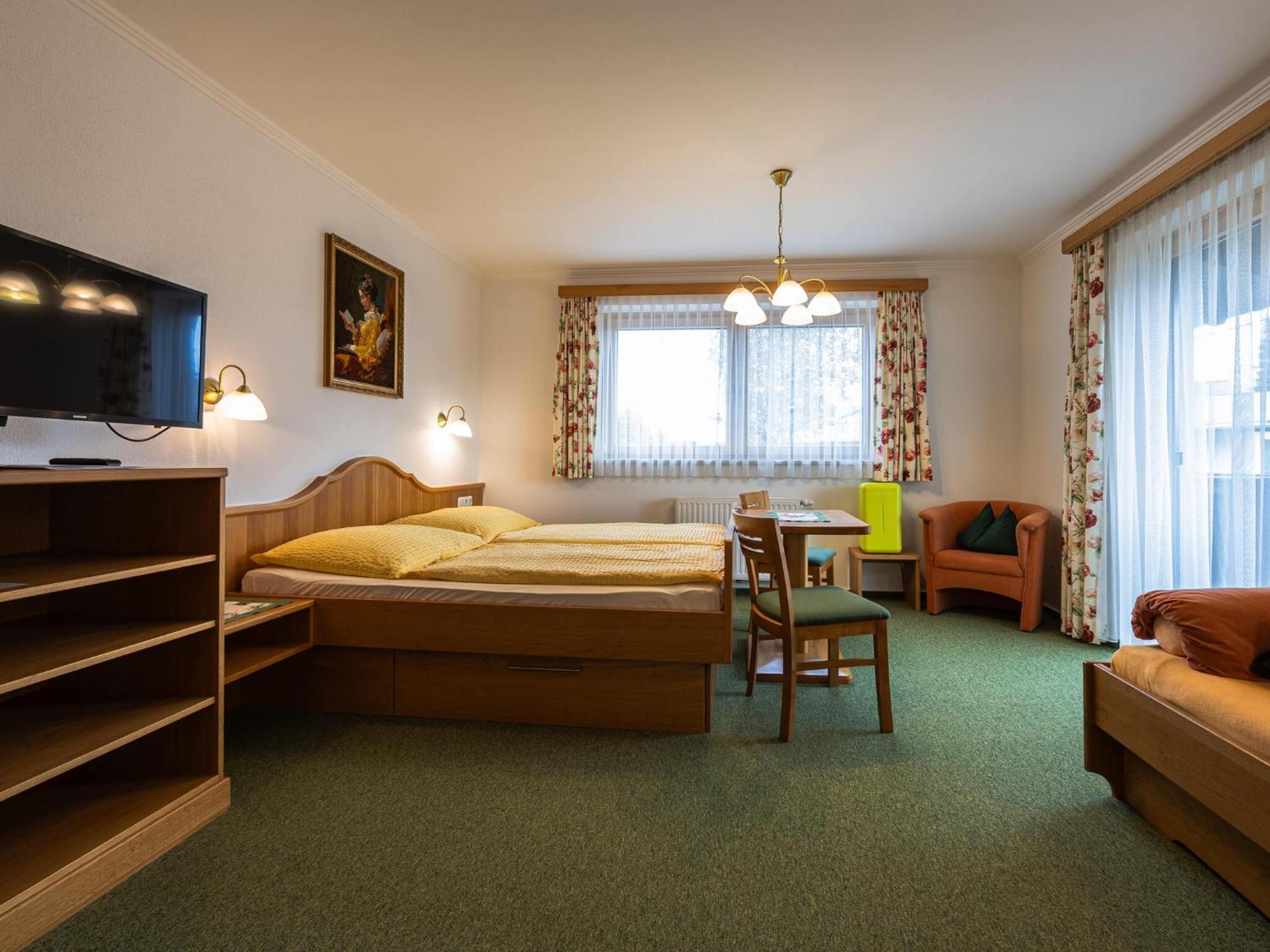 Gaestehaus Bleiweis-zehentner * Zell am See